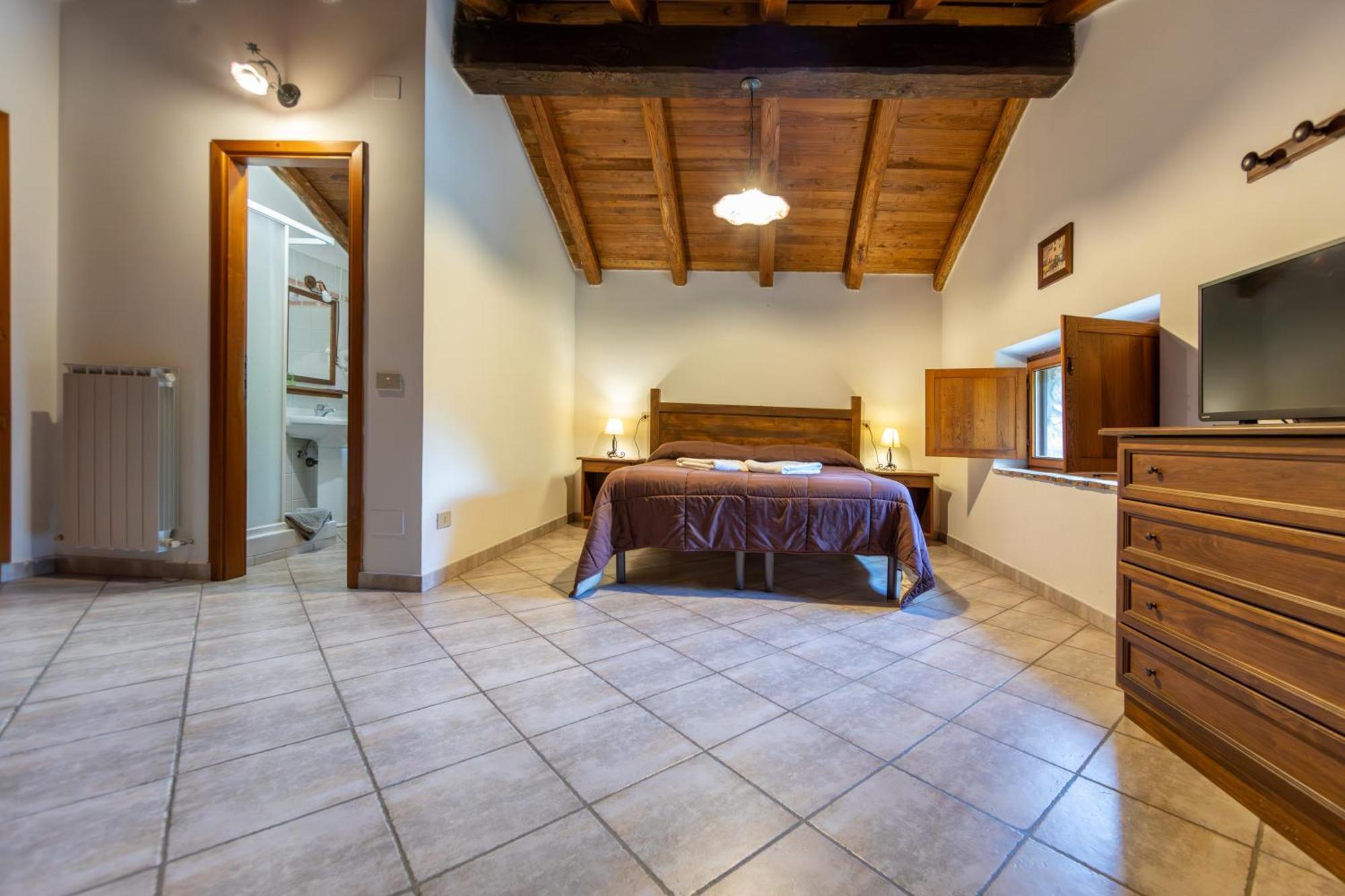 Agriturismo La Ferrera Varco Sabino エクステリア 写真