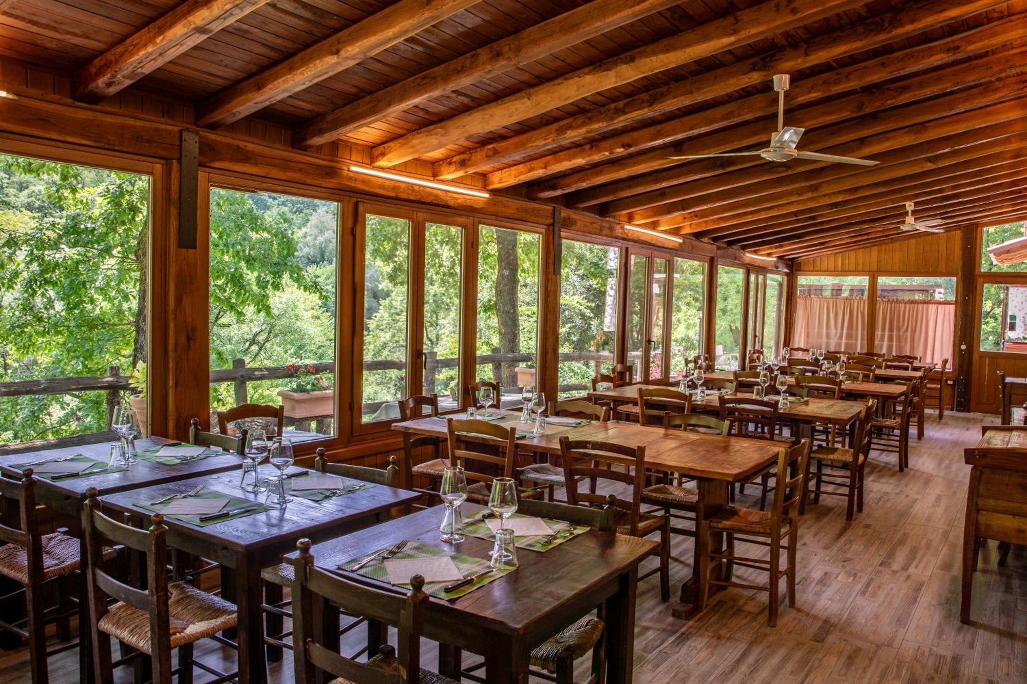 Agriturismo La Ferrera Varco Sabino エクステリア 写真