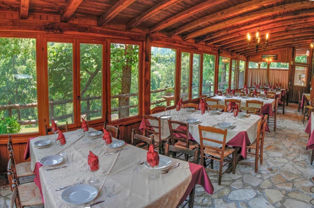Agriturismo La Ferrera Varco Sabino エクステリア 写真