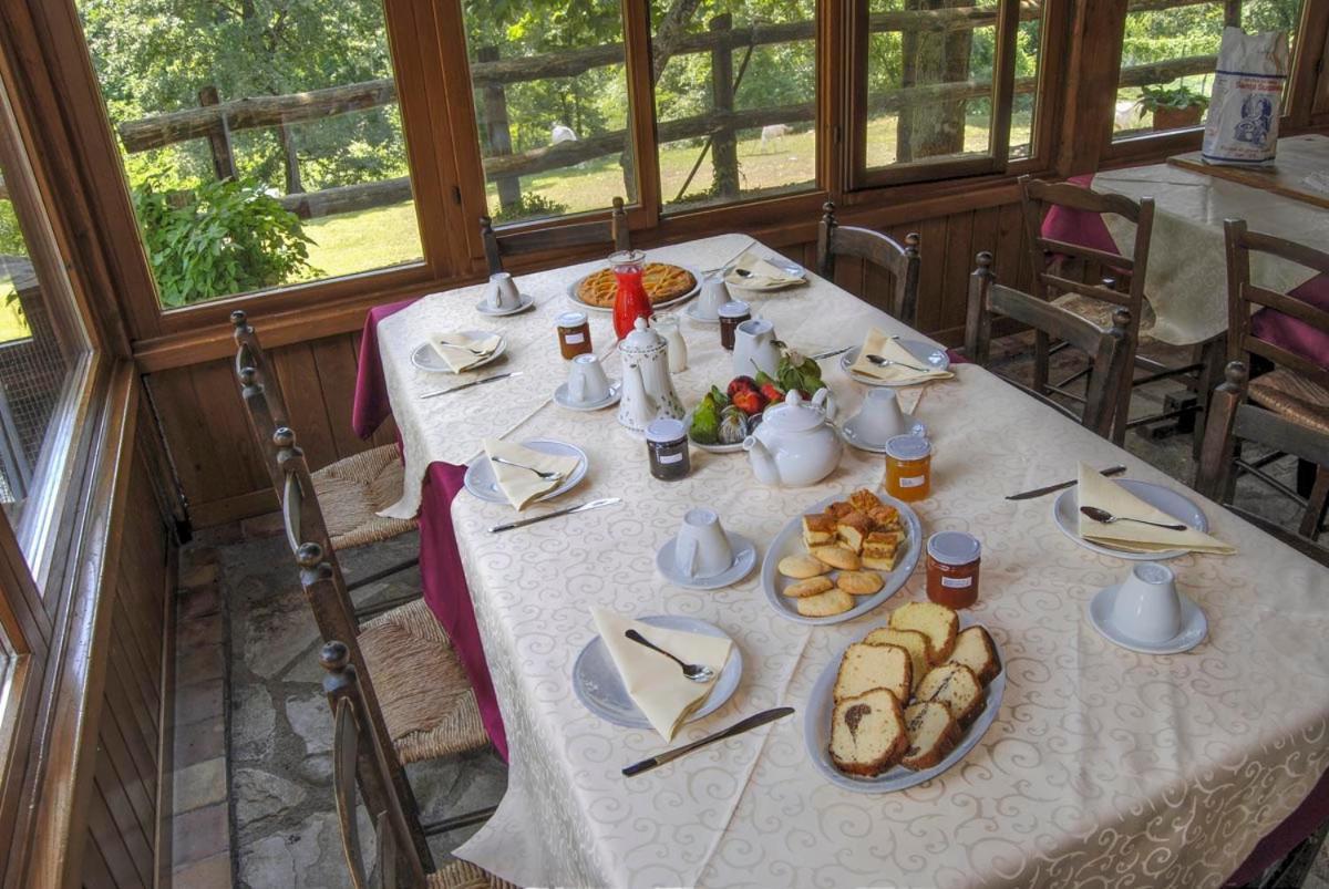 Agriturismo La Ferrera Varco Sabino エクステリア 写真