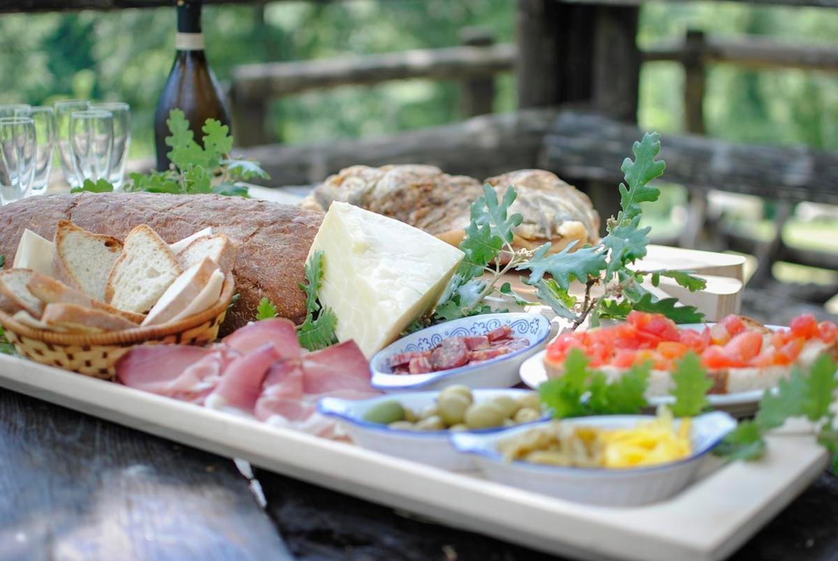 Agriturismo La Ferrera Varco Sabino エクステリア 写真